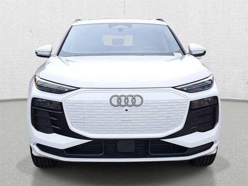2025 Audi Q6 e-tron Premium Plus quattro