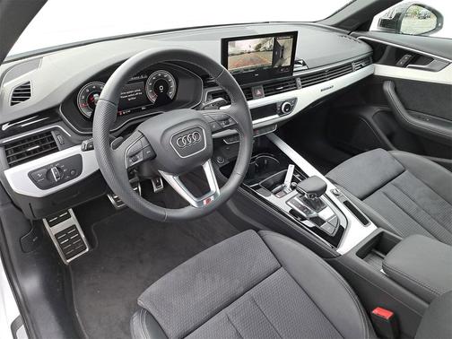 2023 Audi A4 45 S line Premium Plus