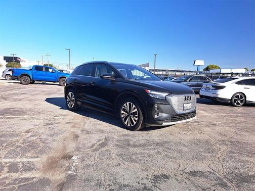 2023 Audi Q4 e-tron Premium 40 RWD