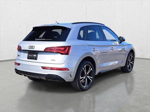2025 Audi Q5 45 S line Premium Plus