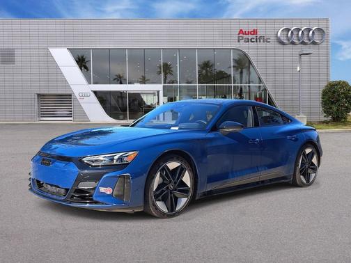 2023 Audi RS e-tron GT quattro