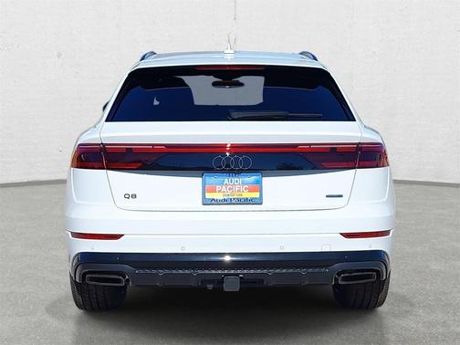 2025 Audi Q8 55 Premium Plus