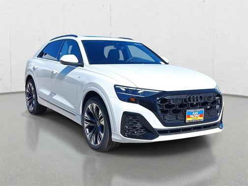 2025 Audi Q8 55 Premium Plus