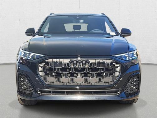 2026 Audi SQ8 4.0T Prestige