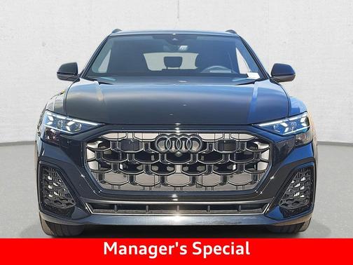 Mythos Black Metallic 2026 Audi SQ8 4.0T Prestige