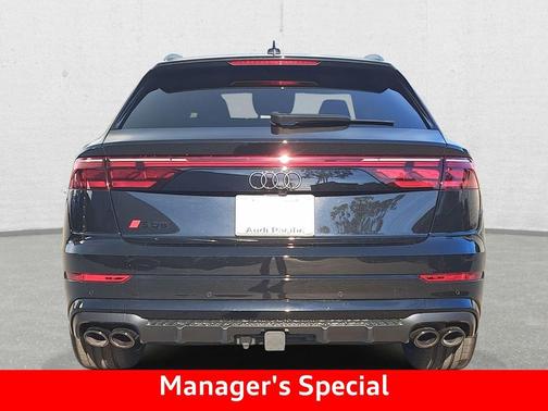 Mythos Black Metallic 2026 Audi SQ8 4.0T Prestige