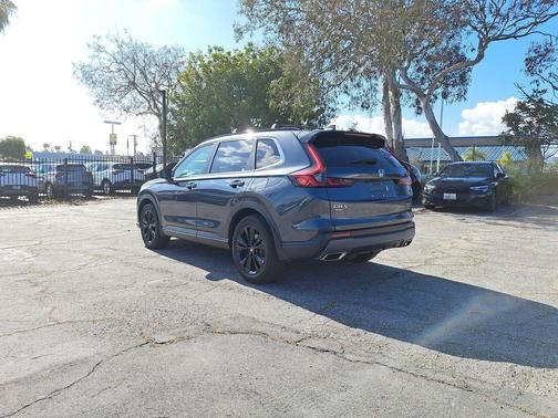 Meteorite Gray Metallic 2023 Honda CR-V Hybrid Sport Touring AWD