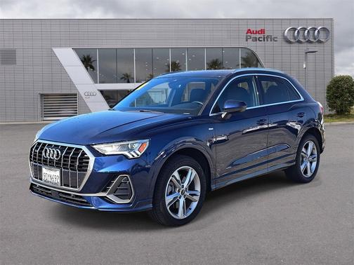 2023 Audi Q3 Premium 45 TFSI S line quattro Tiptronic
