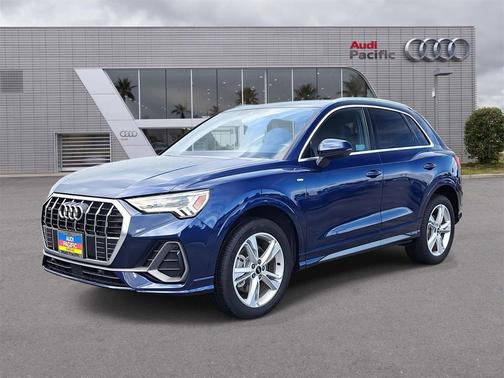 2023 Audi Q3 Premium 45 TFSI S line quattro Tiptronic