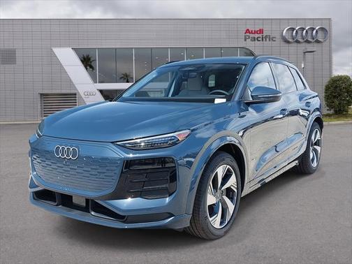 2025 Audi Q6 e-tron Prestige quattro