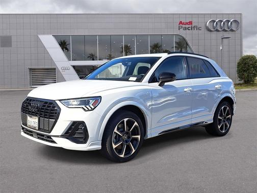 2025 Audi Q3 45 S line Premium Plus