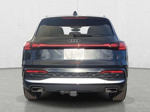 2025 Audi Q5 Prestige TFSI quattro S tronic