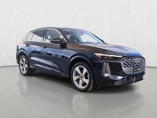 2025 Audi Q5 Prestige TFSI quattro S tronic