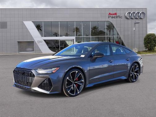 2023 Audi RS 7 4.0T