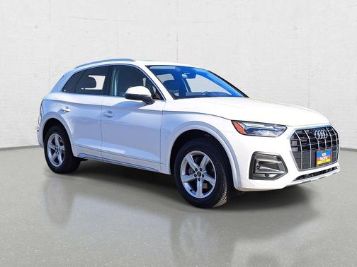 2023 Audi Q5 40 Premium