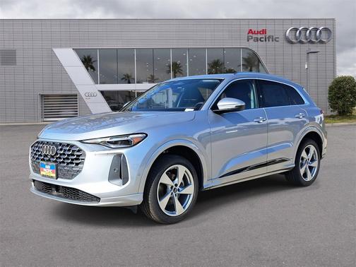 2025 Audi Q5 Premium Plus