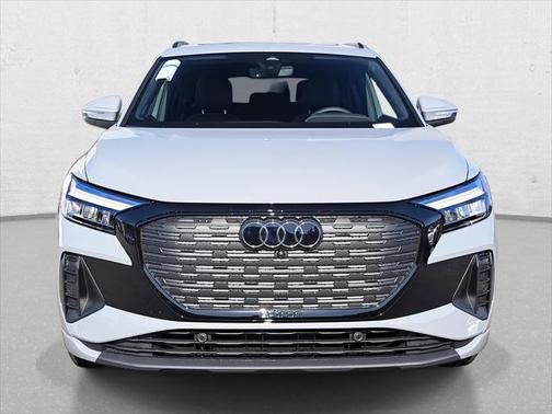 2025 Audi Q4 e-tron Premium 45 RWD