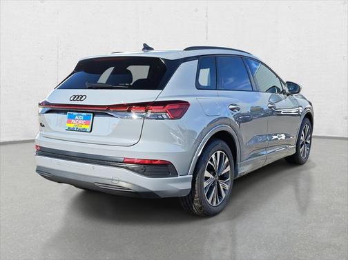 2025 Audi Q4 e-tron Premium 45 RWD