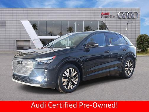 Mythos Black Metallic 2023 Audi Q4 e-tron Premium Plus 40 RWD