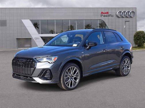 2025 Audi Q3 45 S line Premium Plus