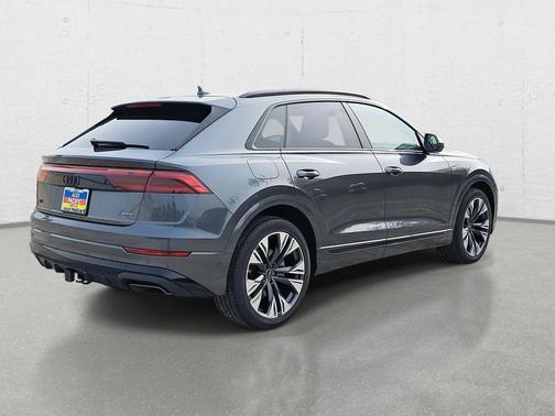 2026 Audi Q8 55 Premium Plus