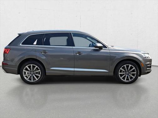 2019 Audi Q7 55 Prestige