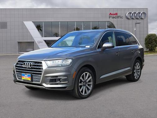 2019 Audi Q7 55 Prestige