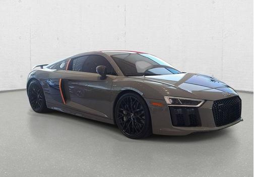 AUDI EXCLUSIVE COLOR 2017 Audi R8 5.2 V10 plus