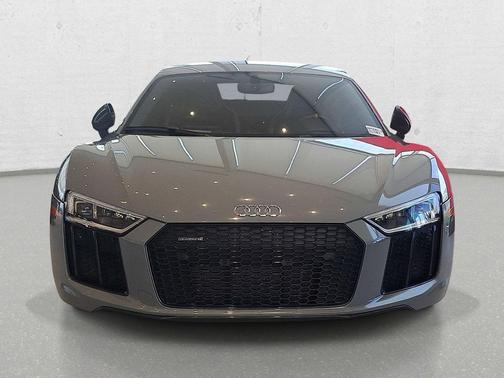AUDI EXCLUSIVE COLOR 2017 Audi R8 5.2 V10 plus