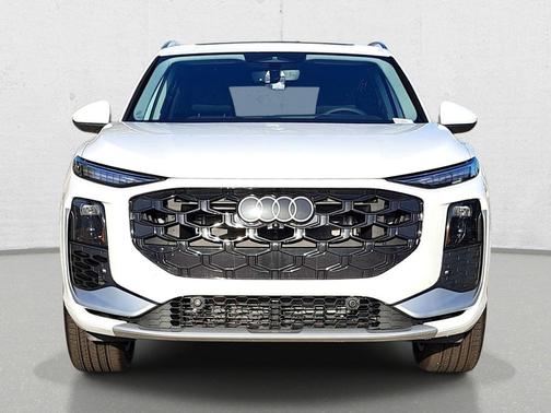 Arkona White 2026 Audi Q3 TFSI quattro S tronic