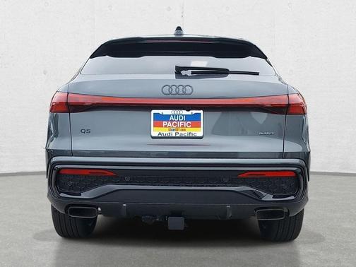 Daytona Gray Metallic 2026 Audi Q5 Sportback Premium Plus TFSI quattro S tronic