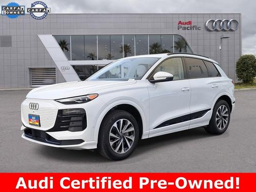 2025 Audi Q6 e-tron Premium quattro