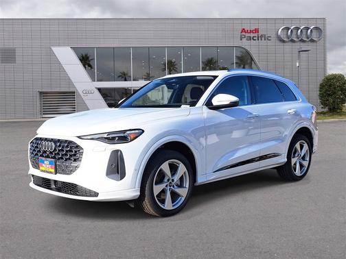 2025 Audi Q5 Premium Plus