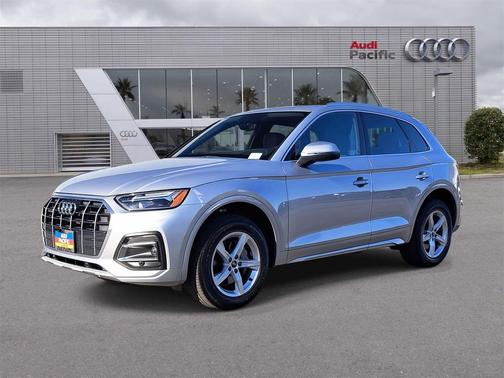 2023 Audi Q5 40 Premium