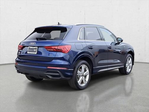2024 Audi Q3 Premium 45 TFSI S line quattro Tiptronic