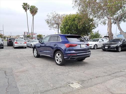 2024 Audi Q3 Premium 45 TFSI S line quattro Tiptronic