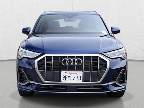 2024 Audi Q3 Premium 45 TFSI S line quattro Tiptronic