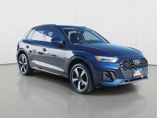 2022 Audi Q5 45 S line Prestige