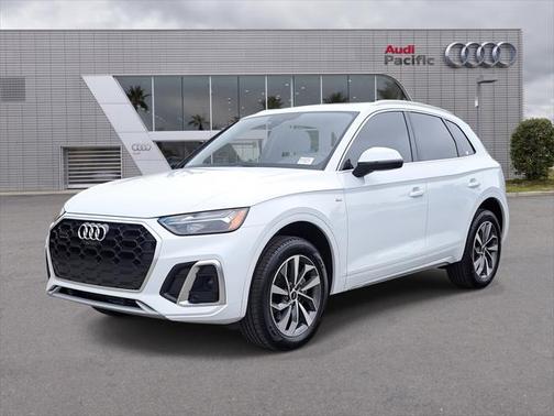 2023 Audi Q5 45 S line Premium Plus