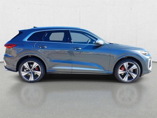 2025 Audi SQ5 3.0T Premium Plus