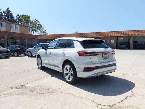 2023 Audi Q4 e-tron Premium Plus 50 quattro