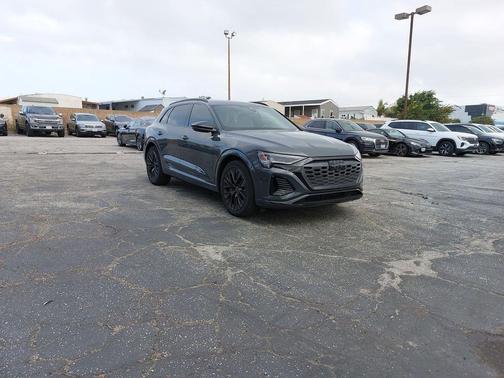 Magnet Gray 2024 Audi Q8 e-tron Prestige