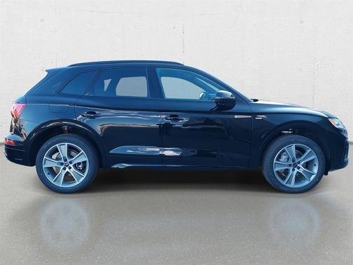 2025 Audi Q5 45 S line Premium
