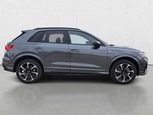 2025 Audi Q3 45 S line Premium Plus