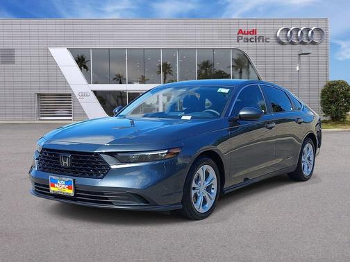 Meteorite Gray Metallic 2025 Honda Accord LX 1.5T