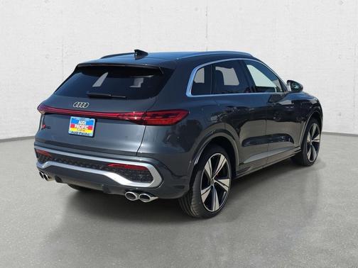2025 Audi SQ5 3.0T Premium Plus