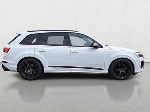 2025 Audi SQ7 4.0T Prestige