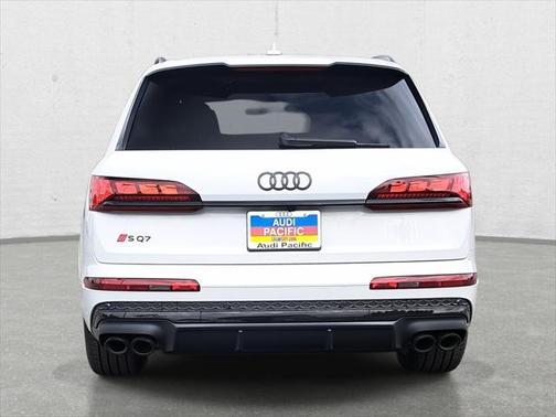 2025 Audi SQ7 4.0T Prestige