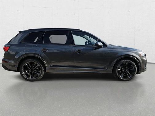 2026 Audi Q7 55 Premium Plus