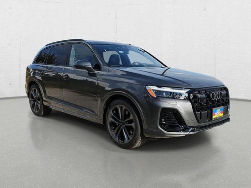 2026 Audi Q7 55 Premium Plus